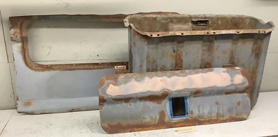 OEM 1967-1972 FORD TRUCK OPCIONAL PANEL LATERAL CAJA DE HERRAMIENTAS - CON PUERTA/CAJA/PANEL Foto 1 de 4