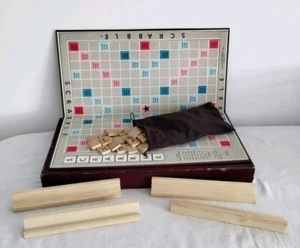 Scrabble Board Game Vintage With 106 Tiles Selchow Righter Co - Picture 1 of 12