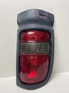1994-2001 Dodge Ram Dakota Tail Light Assembly 55055265AC - Picture 1 of 6
