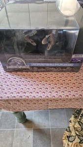 Jurassic World Special Edition Blu-ray 3D GIFTSET - Picture 1 of 4
