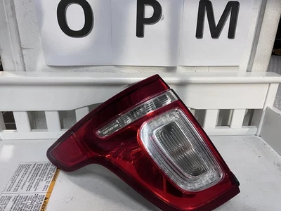 2013-2015 Ford Explorer Left Side Tail Light (Driver Mounted) - Image 1 of 4
