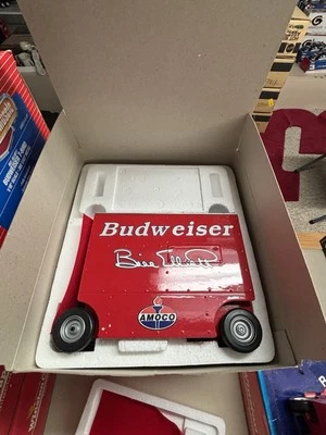 1994 Action Bill Elliot #11 Budweiser Pit Wagon 1:16 Scale Pit Wagon Bank  NOS - Image 1 of 2
