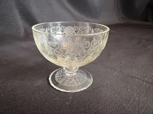 10 Depression Glass Poppy #1 Clear Florentine Sherbet Dessert Ice Cream Bowl Cup - Picture 1 of 20