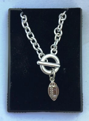 Pulseiras, berloques esportivos prata NOVO tênis vôlei futebol beisebol softbol - Imagem 1 de 4