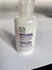 The Body Shop White Musk Smooth Satin Body Lotion 60ml Sensual Skin Softening - Picture 1 of 2