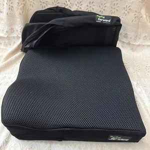 Ride forward 19” x 18” Wheelchair Cushion With Extra Outer Cover - Picture 1 of 5