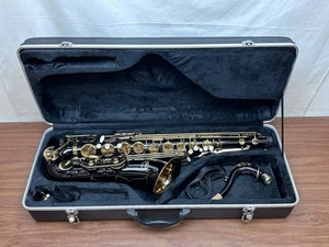OPUS USA SAXOPHONE BLACK & GOLD W/ CASE - Picture 1 of 15