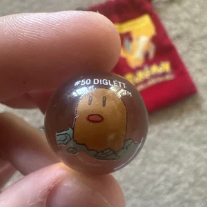 Pokémon Mármol - #50 - Diglett - Años 2000 Color Claro/Marrón Coincidencia Raro - Imagen 1 de 4