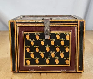 Joyero Indian Drop Frontal Montaje Latón Años 50 Pintado a Mano De Colección - Imagen 1 de 14