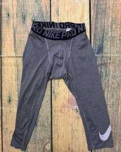 Nike Pro Training Tights Boys Gray Dri-Fit 3/4 Length Sz Medium - Picture 1 of 5