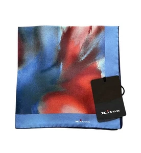 Nuevo con etiquetas Pañuelo de Bolsillo Kiton - Azul Rojo 15x15 100% Seda - Imagen 1 de 4