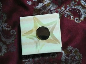 BEAUTIFUL STAR SOUVENIR PAPERWEIGHT - Picture 1 of 4