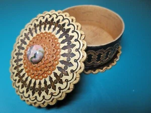 2.5" Russian BIRCH BARK Jewelry Trinket Box layered JASPER stone wood art - Picture 1 of 8