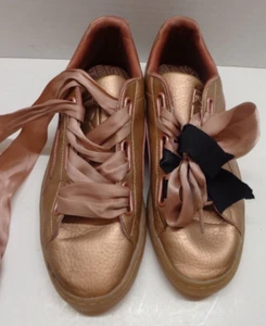 Größe 10 - Puma Basket Heart Pink, EU 41, 36546301 - Bild 1 von 13