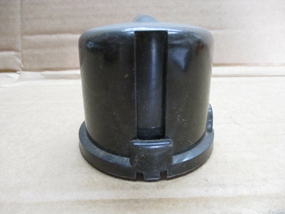 Vintage Early MG MGB Distributor Cap    AD3 - Image 1 of 4
