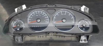 2005 Chevrolet Uplander Speedometer Instrument Gauge Cluster - Image 1 of 4
