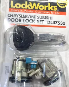 Juego de cerraduras de puerta DL47530 Chrysler Mitsubishi, llaves cilindros instrucciones cerraduras - Imagen 1 de 9