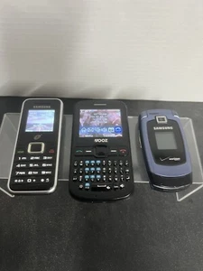 Lot of 3 Cell Phones Flip Samsung Verizon Vooz Trac With Chargers - Picture 1 of 5