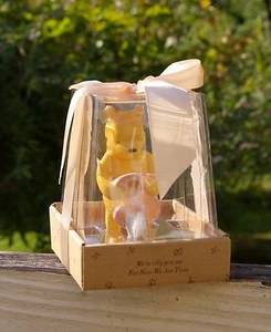 Estatuilla de tercer cumpleaños de Winnie the Pooh We're Silly You See For Now We Are Three - Imagen 1 de 12