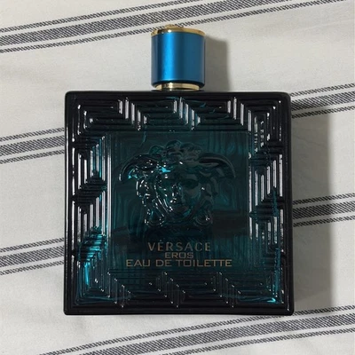 Versace Eros por Gianni Versace 6.7 / 6.8 OZ Colonia EDT para Hombres Foto 1 de 4