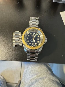 invicta hydromax watch Swiss Made quartz - Picture 1 of 8