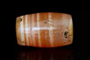 Rare Ancient Indus Valley Solemani Agate Carnelian Beads 18mm 3.4g Himalayan - Picture 1 of 8