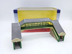 Bachmann 44-020 Covered Metal Bridge Green & Cream - New & Boxed (MWTB) - Bild 1 von 16