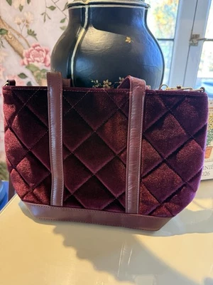 Vanessa Bruno Small Burgundy Tote With Strap - Image 1 of 4