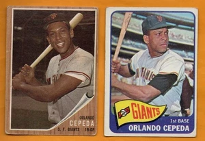 Lotto 2 carte Orlando Cepeda 1962 e 1965 Topps San Francisco Giants VGEX senza pieghe - Foto 1 di 2