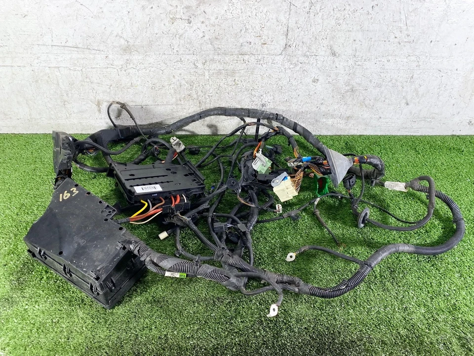 16-18 FORD FOCUS 2.0L FWD COMPARTIMENTO DO MOTOR FIO CHICOTE DE FIOS TEAR COM CAIXA DE FUSÍVEIS FABRICANTE DE EQUIPAMENTO ORIGINAL - Imagem 1 de 3