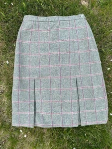 County Collection Wool Tweed Skirt - Green Pink Plaid, UK Size 12, Vintage Brit - Picture 1 of 5