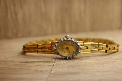 Reloj Pulsar Vintage Mujer Tono Dorado V400 L398 A Tono Dorado Banda Nuevo Batt 6.5" Foto 1 de 4