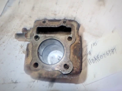 Kawasaki KLT 1985 110 cilindro jarra barril Foto 1 de 4