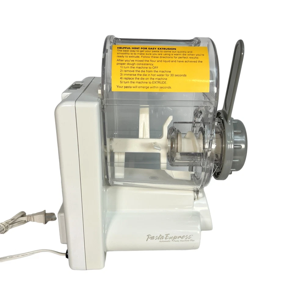 Pasta Express Home Made Automatic Pasta Machine Plus X 600 - Image 1 of 4