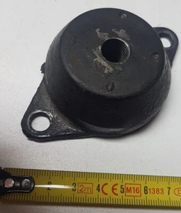 Austin Healey 100 BN1 (to C.E.221010) Gearbox Mount Original BSF Thread 1B2983 - Picture 1 of 2