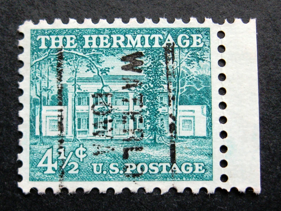 Sc # 1037 ~ 4 1/2 cent Liberty Issue, Precancel, WATERLOO IOWA - Image 1 of 1