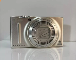Nikon COOLPIX S8200 Digital Camera 1080p HD Video Recording Auto Focus Silver - Picture 1 of 11