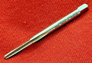 4-40 NC Taper Hand Tap HSS Morse MT3733610 3 Flute GH2 USA MADE! - Picture 1 of 7