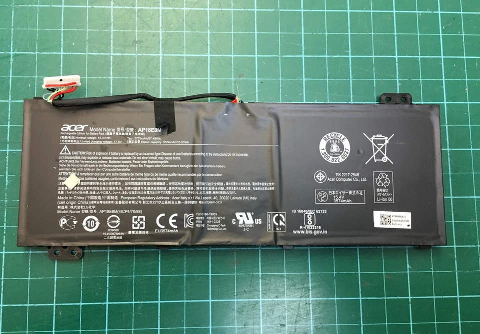 Batería Original Acer Nitro 5 AN515-43 AN515-55 Series 15.4V 57.48Wh AP18E8M  Foto 1 de 1