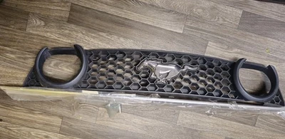 ASSEMBLED 2013-2014 FORD MUSTANG GT FRONT UPPER GRILL GRILLE OEM DR33-8200-BCW - Image 1 of 4