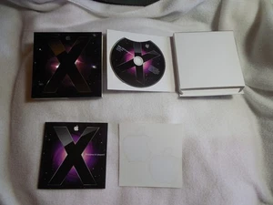 2007 Apple Mac OS X Leopard Version 10.5 Install DVD MB021Z/A +Manual & Stickers - Picture 1 of 7