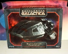 MOEBIUS BATTLESTAR GALACTICA BATTLESTAR PEGASUS MODEL KIT (2013, NEW, OPEN BOX)