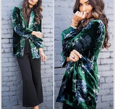 Eva Franco Anthropologie Green Floral Velvet Bloom Car Coat Jacket Open Front M - Image 1 of 4