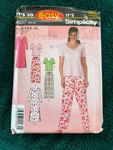 4057 Simplicity Muster (w) ~ Größe 4-24 ~ ~ ~ Angebot MP 24 - Bild 1 von 2