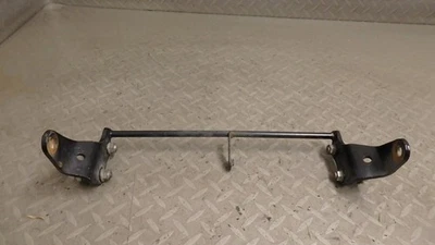 Honda Hornet 600 CB600 F-7 2007 soporte de montaje del motor delantero con pernos Foto 1 de 4