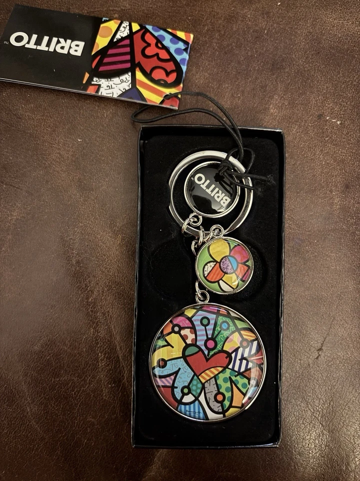Romero Britto 4 Asst Keychains - Heart #334181 - Изображение 1 из 1
