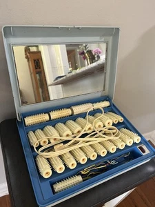 Vtg Clairol Kindness 24 Instant Hairsetter Hot Rollers Curlers Blue WORKS - Picture 1 of 16