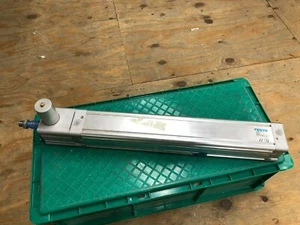 Festo Pneumatic Cylinder DNC-80-500-PPV-A-KP, Used - Picture 1 of 4
