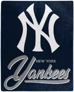 New York Yankees 50" by 60" Plush Raschel Signature Throw Blanket - MLB - Picture 1 of 1