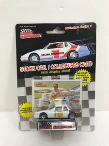 Campeones de carreras diecast escala 1:64: Larry Pearson #16 (Earnhardt Back) - Imagen 1 de 3